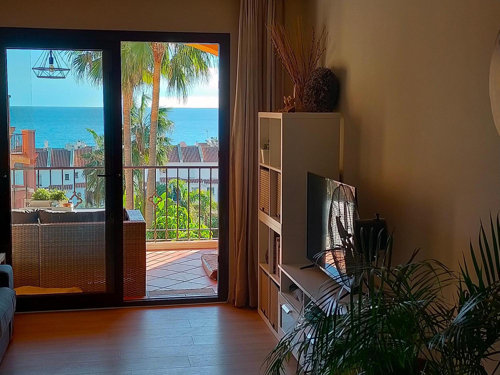 Appartement Met Zeezicht En Vlakbij Het Strand Manilva Kültér fotó