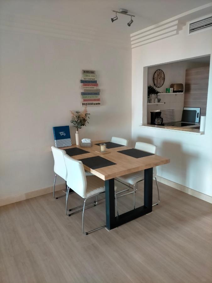 Appartement Met Zeezicht En Vlakbij Het Strand Manilva Kültér fotó